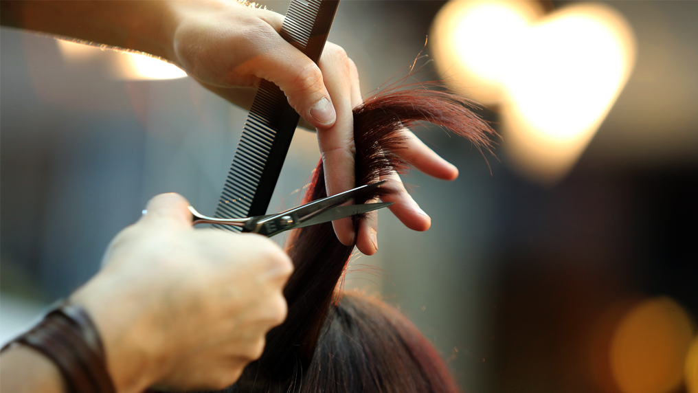 Corte de cabelo: qual o período mais adequado?